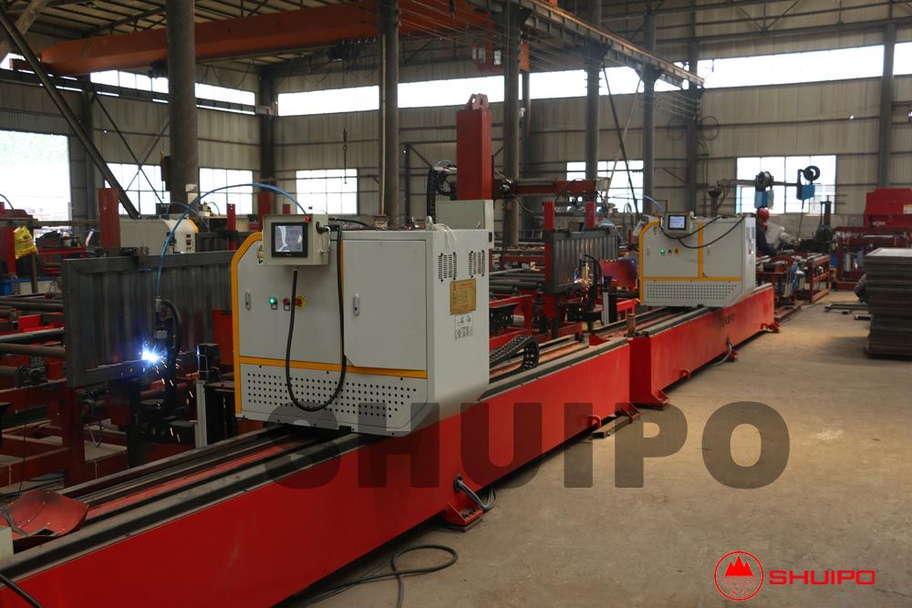 瓦楞板自動(dòng)化生產(chǎn)線(xiàn) 瓦楞板自動(dòng)化生產(chǎn)線(xiàn)